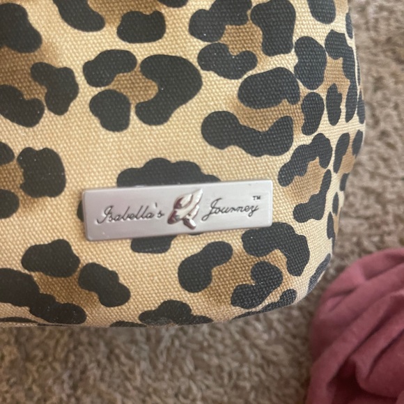 Isabella’s Journey Leopard Print Makeup Cosmetic Zip Up Toiletry Bag - Picture 5 of 7